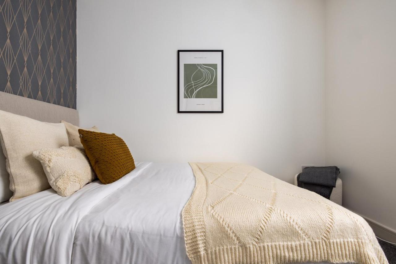 런던 The Battersea Secret - Trendy 3Bdr Flat With Patio 아파트 외부 사진
