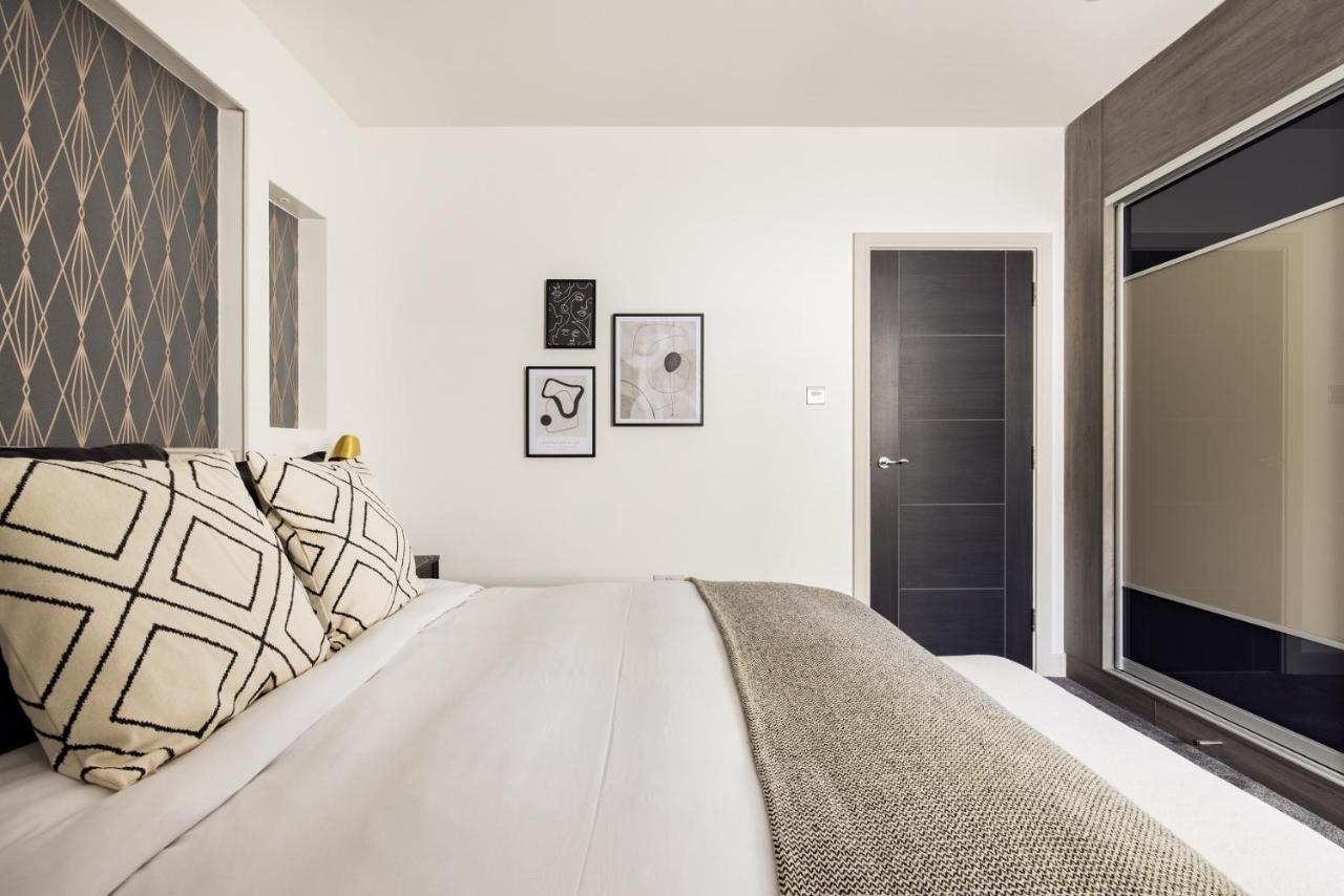 런던 The Battersea Secret - Trendy 3Bdr Flat With Patio 아파트 외부 사진